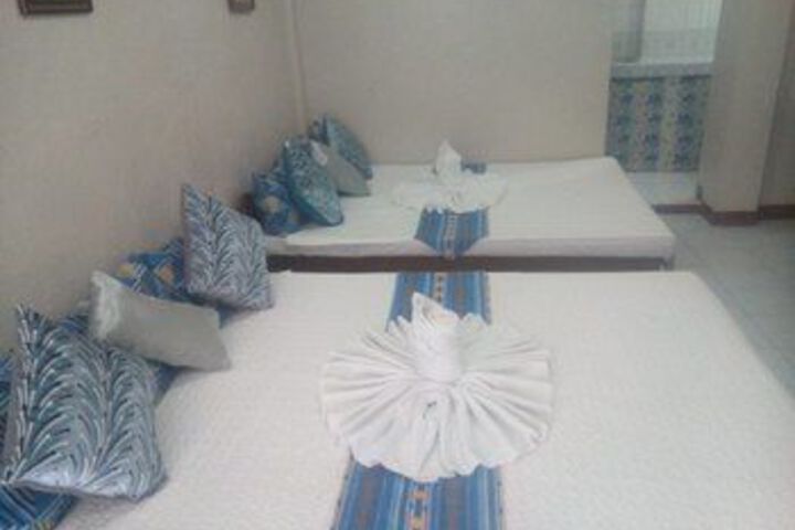 Room 16 of 37