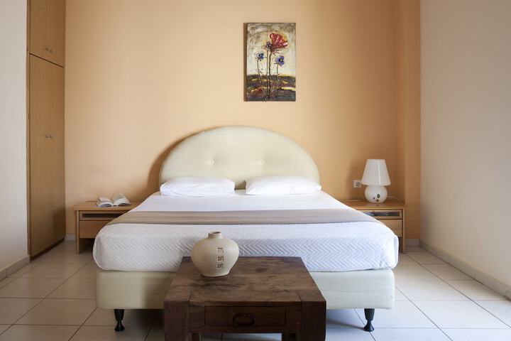 Room 17 of 31