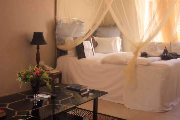 Room 28 of 50