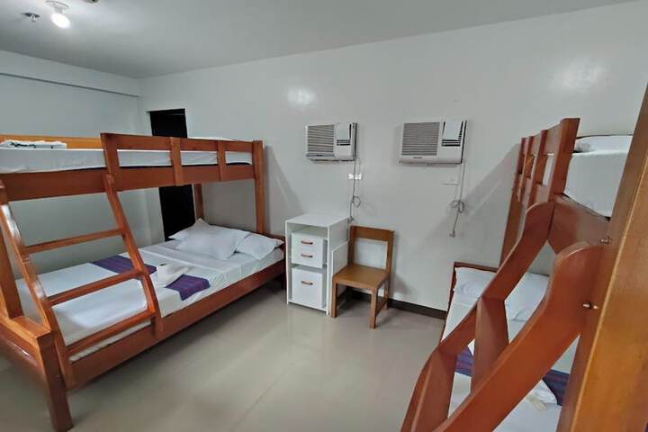 Room 5 of 43