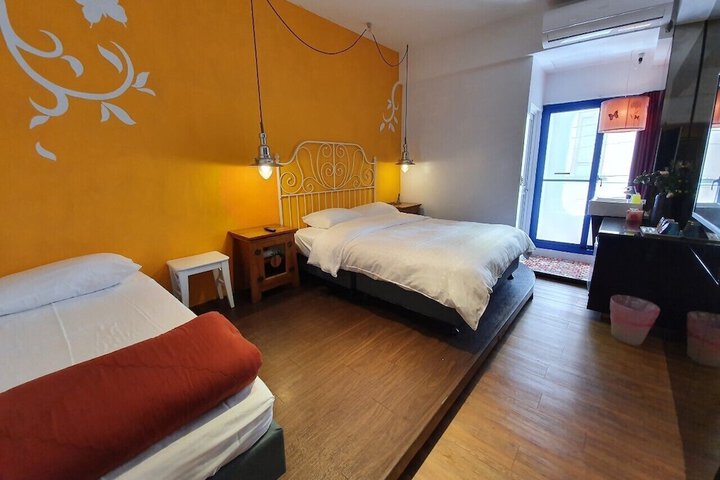 Room 14 of 75