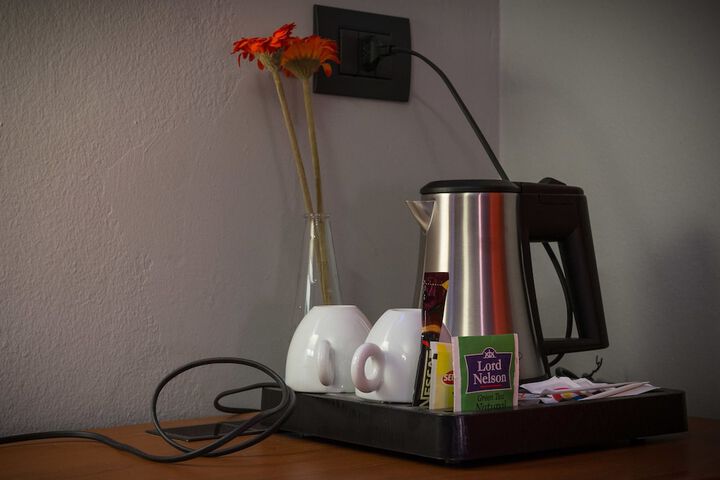 Breakfast/Coffee Service 16 of 32