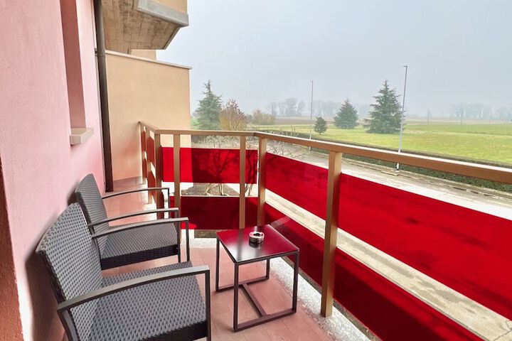 Terrace/Patio 13 of 28