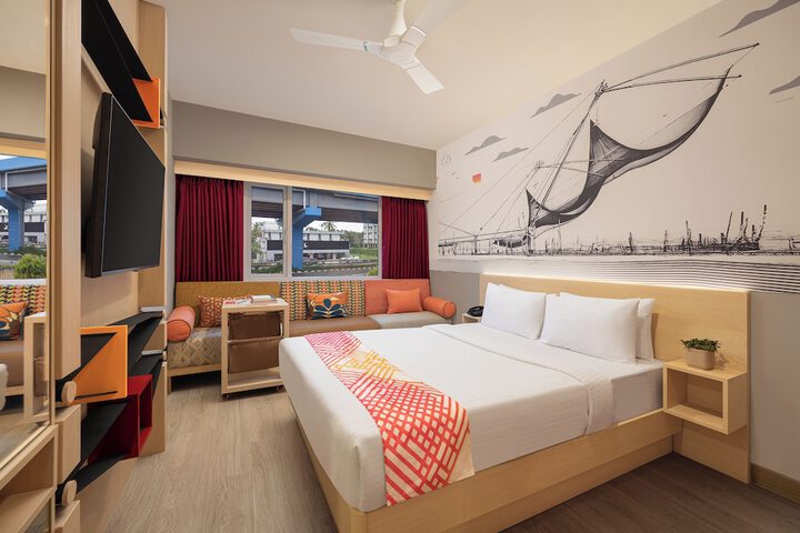 Room 28 of 48