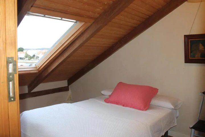 Room 2 of 13