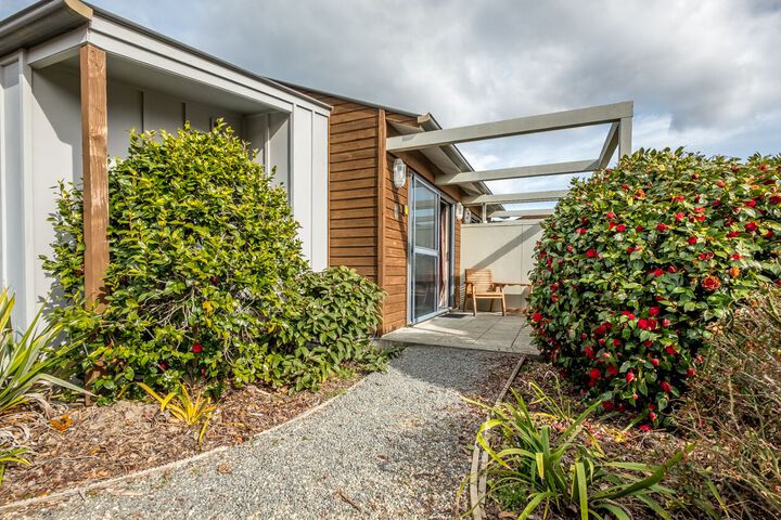 7 Conical Hill Rd - Garden Studio 353