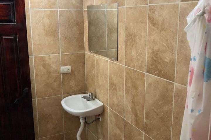 Room 5 of 14