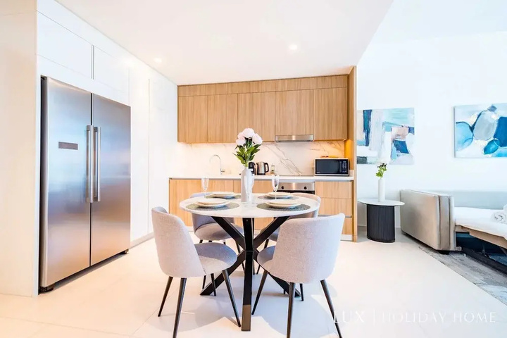 LUX The Luxury Sunspot Beach Suite