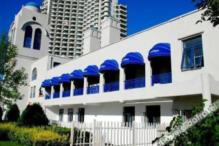 Hotel 11 of 25