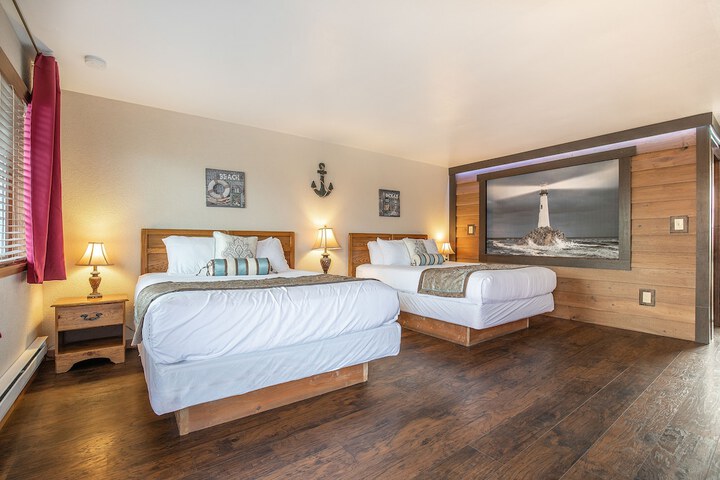 Room 4 of 52