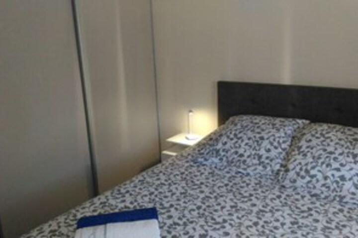 Room 37 of 44