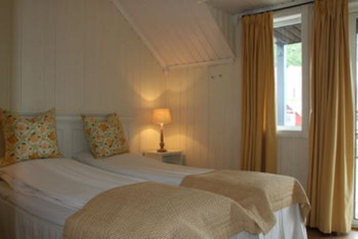 Room 42 of 89