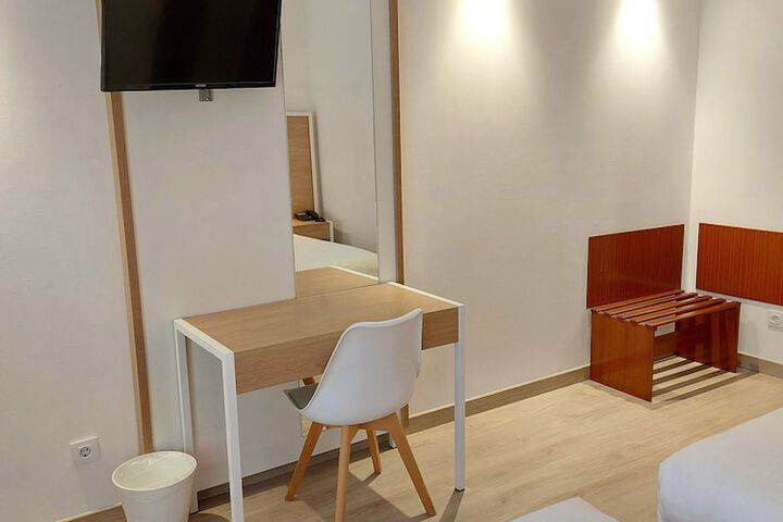 Room 54 of 105