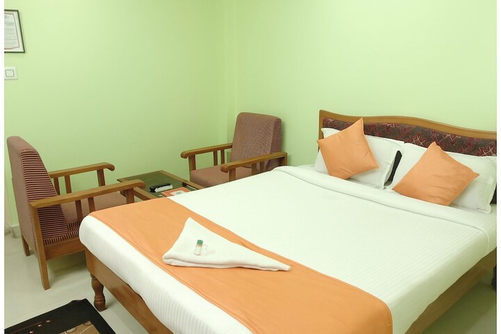 Room 7 of 17