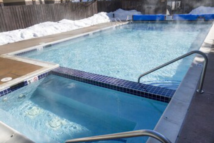 Pool 11 of 25