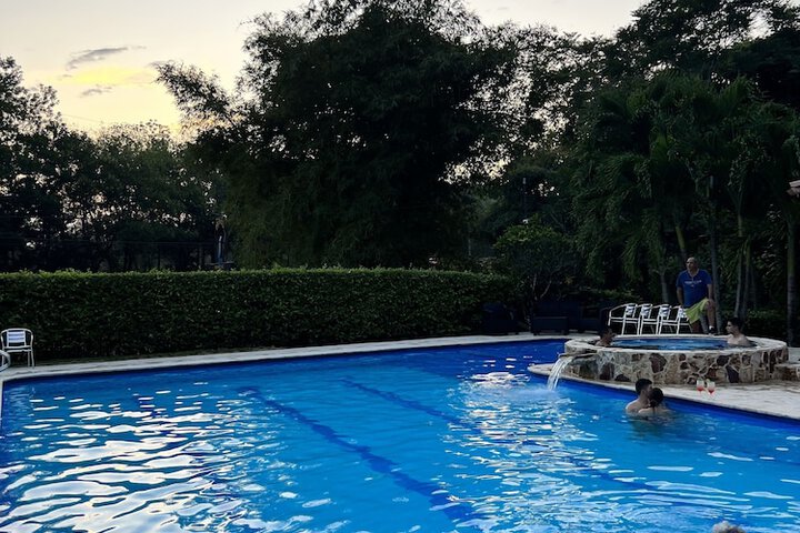 Pool 23 of 40