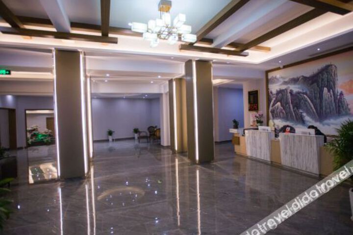Hotel Interior 16 of 29