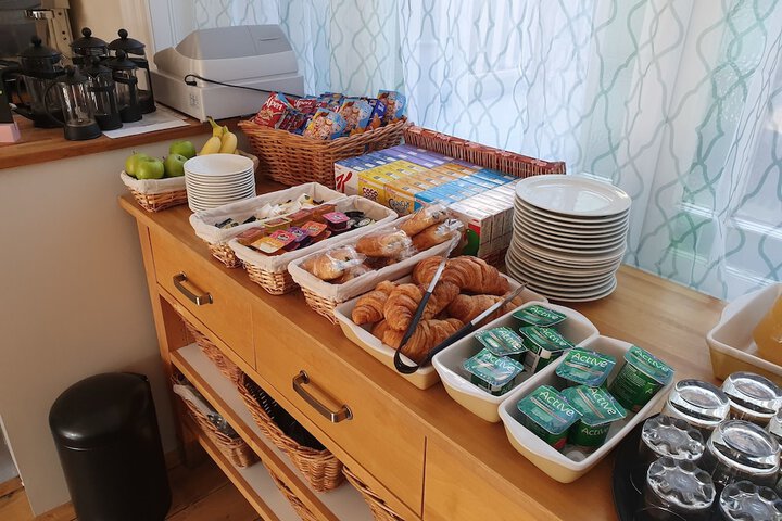 Dining 76 of 93