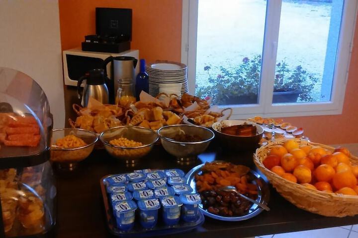 Breakfast buffet
