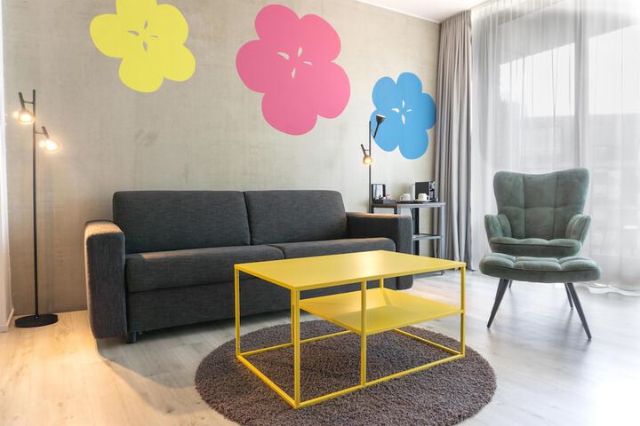 Room 40 of 92