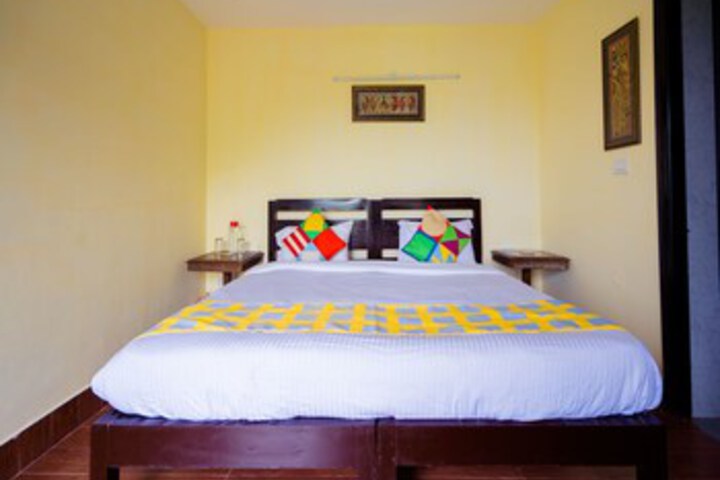 Room 25 of 31