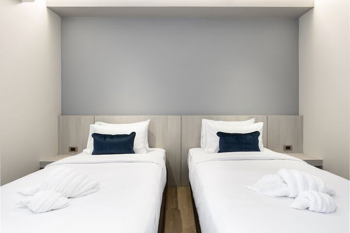 Room 14 of 54