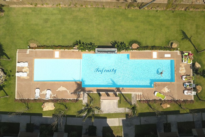 Hotel 84 of 101