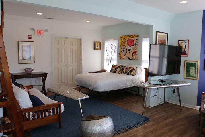 Room 13 of 54