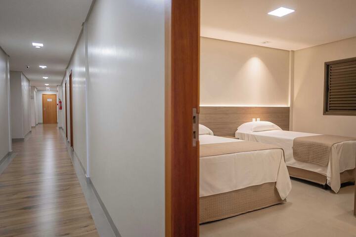 Room 11 of 27