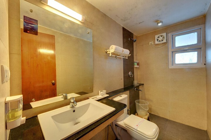 Clean Restrooms