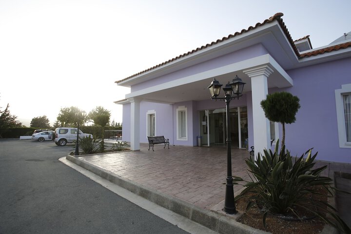 Hotel 66 of 87