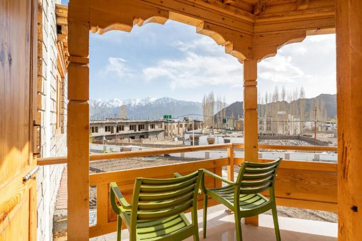 General 11 of 50