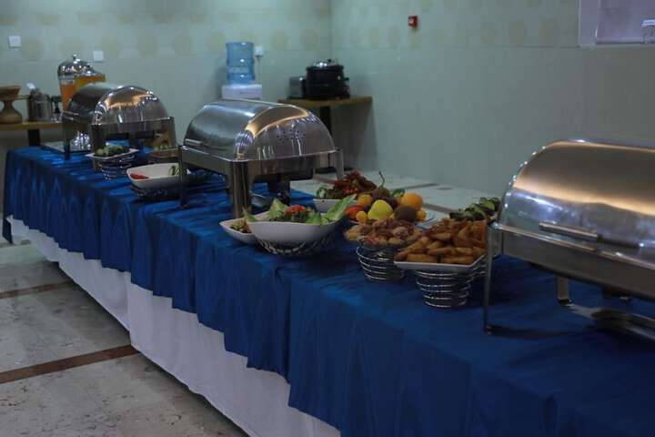 Dining 3 of 12