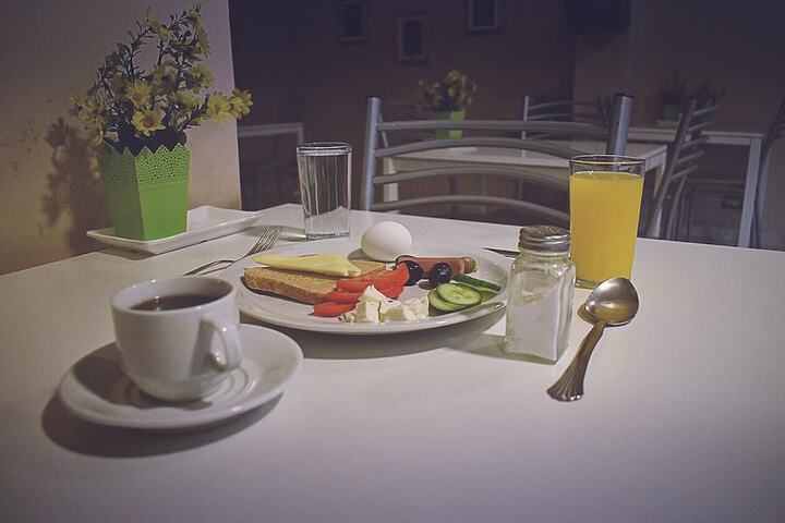 Dining 46 of 62