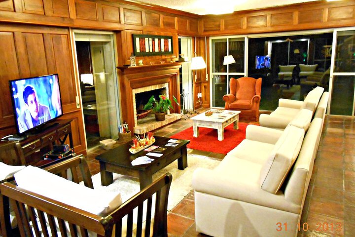 Lobby Entry