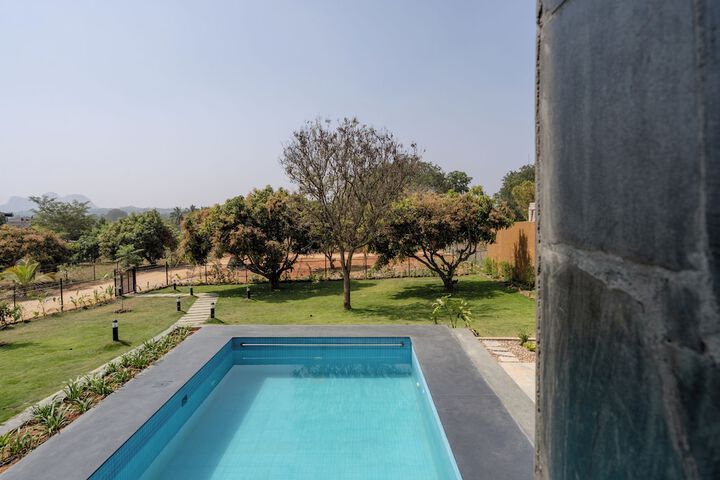 Pool 6 of 12