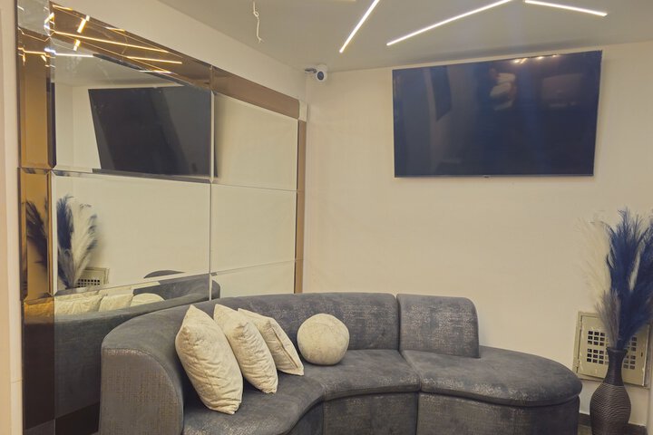 Room 20 of 34