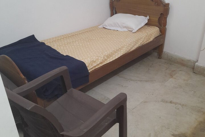 Room 7 of 69