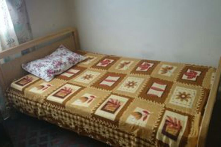 Room 5 of 7