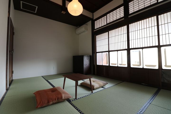 Room 9 of 41