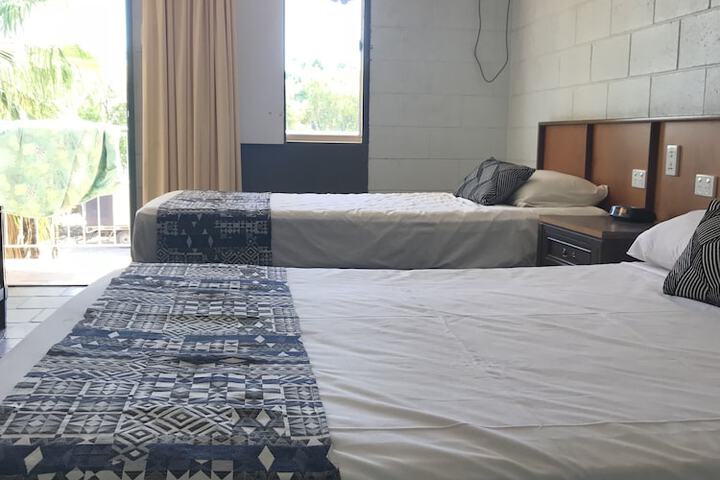 Room 7 of 85