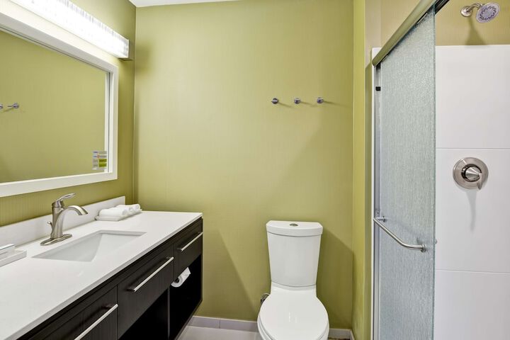 Bathroom shower