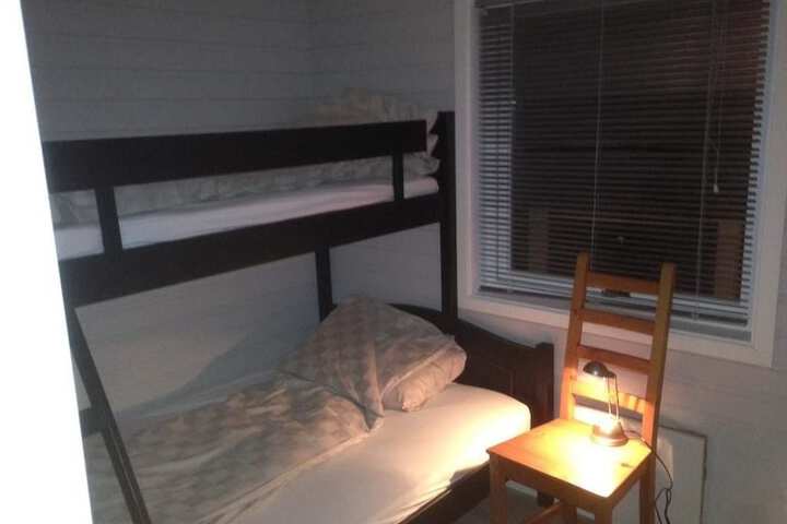 Room 2 of 52