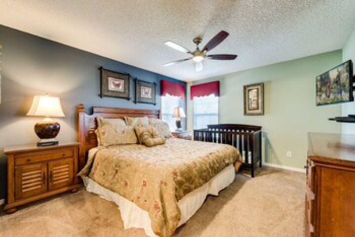 Room 104 of 272
