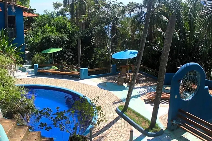 Pool 3 of 7