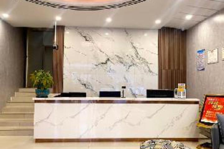 Korla Magpie Hotel