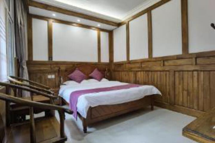 Room 7 of 7