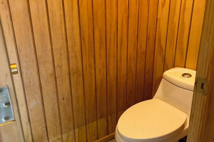 Room 45 of 62