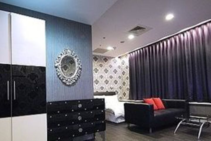 Room 72 of 73