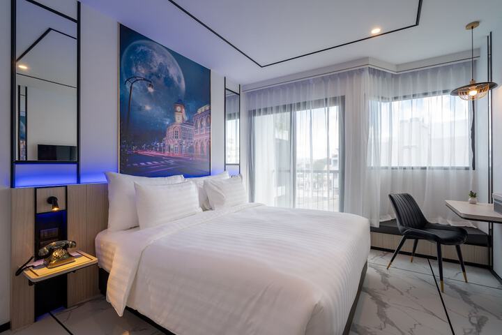 Room 16 of 46